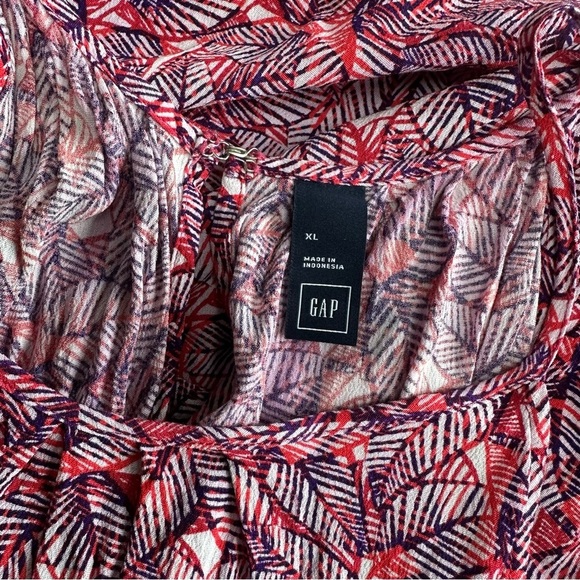 GAP Sleeveless Print Lightweight Halter Jumper Romper, XL - Picture 13 of 16